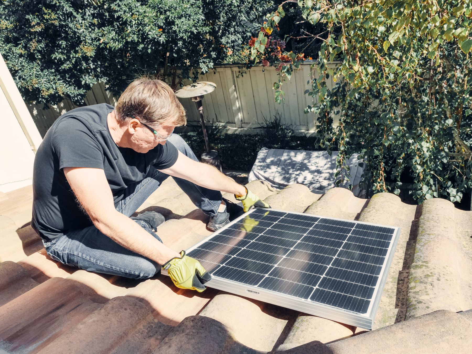 Installazione di impianto fotovoltaico su copertura